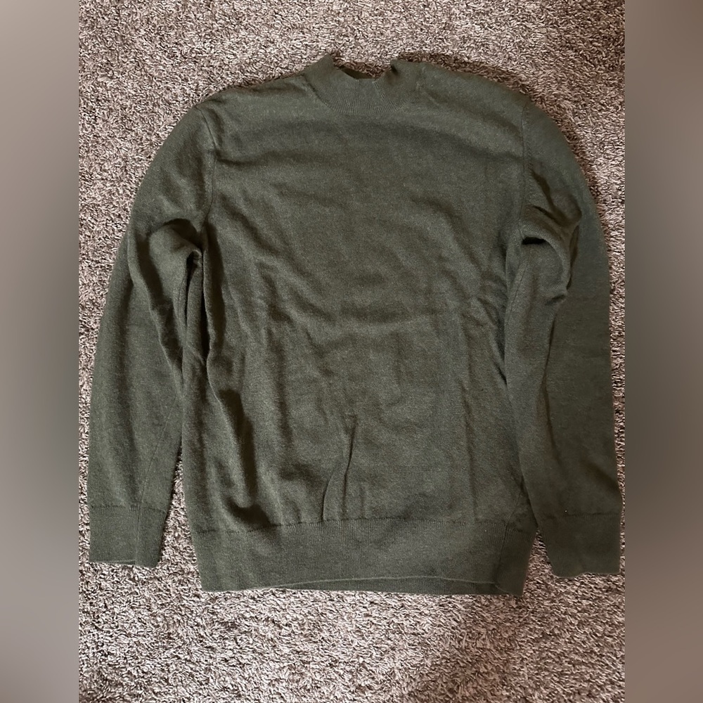 Brand new Zara men’s small long sleeve sweatshirt